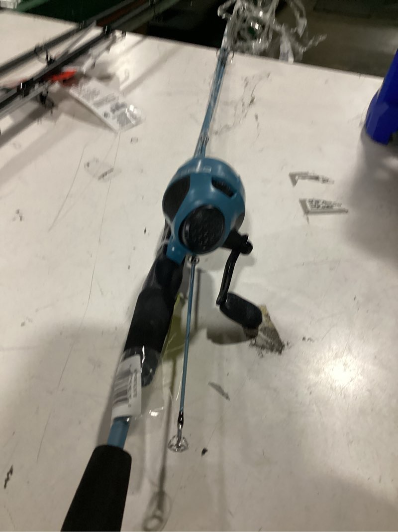 Condition photo showing Good Condition for zebco 808 saltwater spincast reel and fishing rod combo, 7-foot 2-piece fishing pole, size 80 reel, changeable right- or left-hand retrieve, pre-spooled with 20-pound zebco line, black