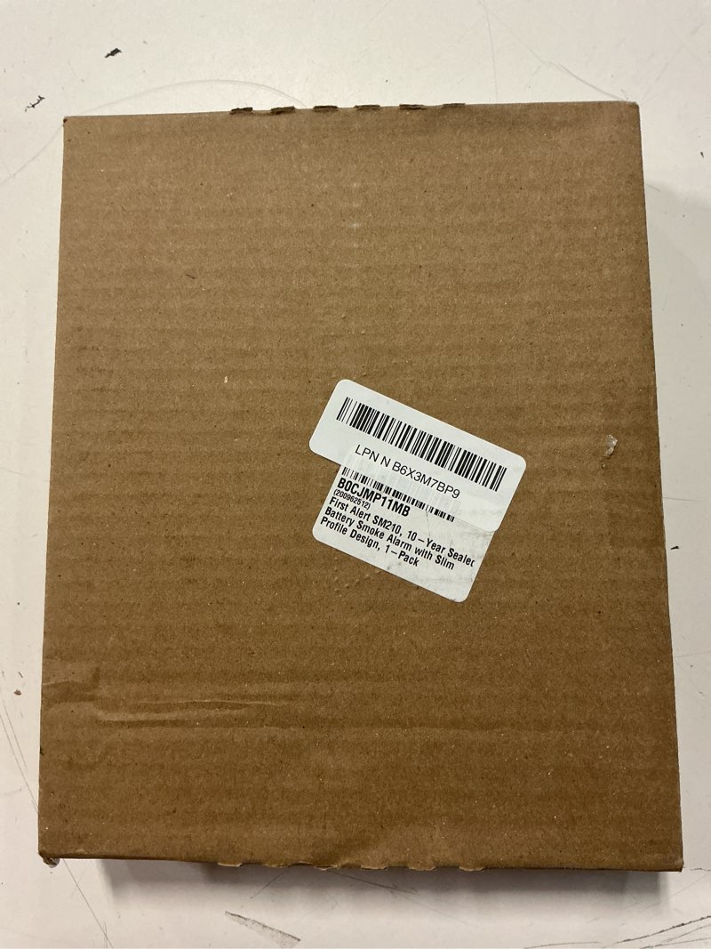 Condition photo showing New/Like New for first alert sm210, 10-year sealed battery smoke alarm with slim profile design, 1-pack 1-pack precision detection sm210