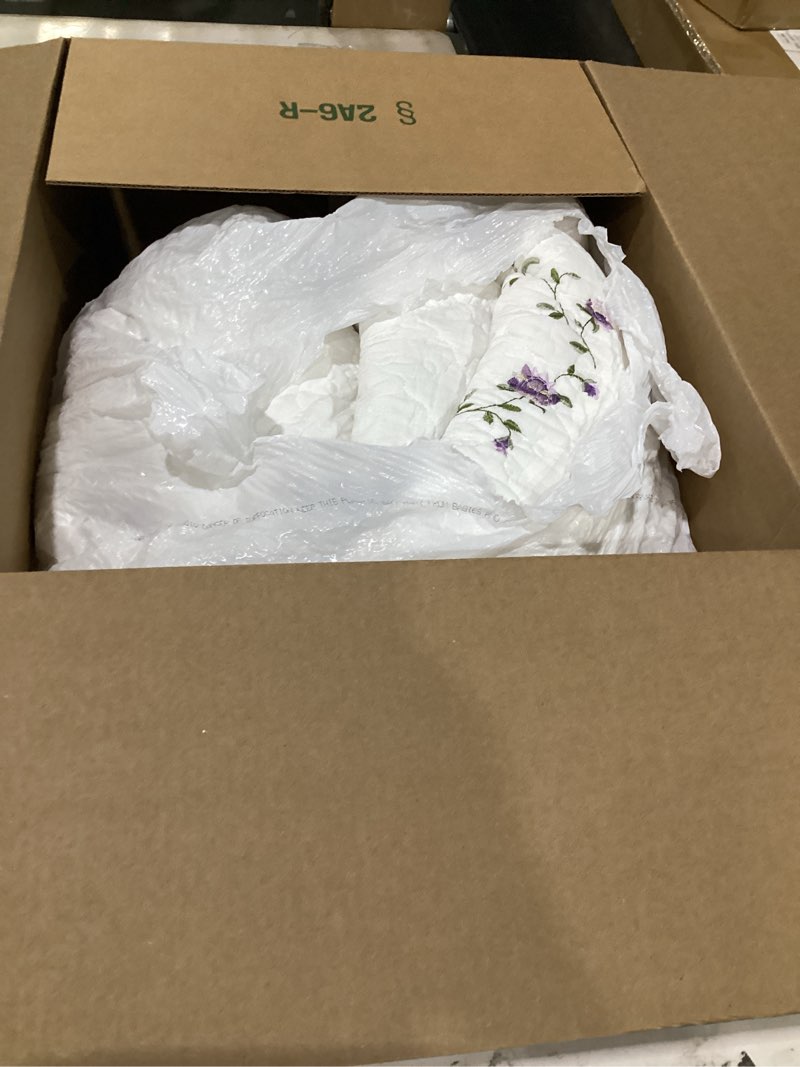 Condition photo showing As Is for vctops 3-piece elegant floral embroidered bedspread coverlet set king size 100% cotton reversible patchwork 1 quilt and 2 pillow shams (purple,king) king purple