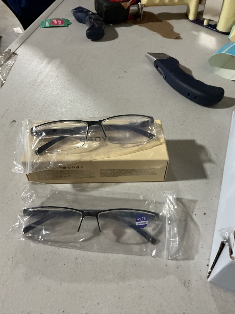 Condition photo showing Good Condition for executive style reading glasses men - durable readers with blue light filtering - comfortable fit with tr90 frames black 1.0 x