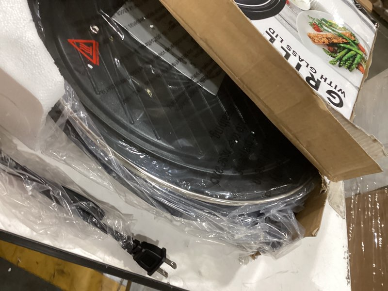 Condition photo showing Good Condition for elite gourmet emg-980bx large indoor electric round nonstick grill cool touch fast heat up ideal low-fat meals dishwasher safe includes glass lid, 14", black granite