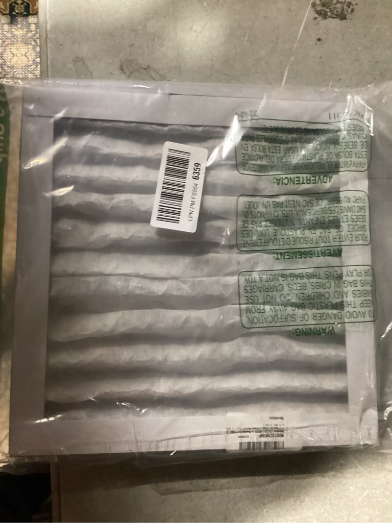 Condition photo showing Good Condition for Aerostar 12x12x1 MERV 8 Air Filter, 4 Count, ACTUAL SIZE (11.75 x 11.75 x 0.75), HVAC, Air Conditioning & Furnace Filter Captures Dust, Lint & Pollen (MPR 600 / FPR 5), Made in USA 4 PACK 4 PACK Standard MERV 8