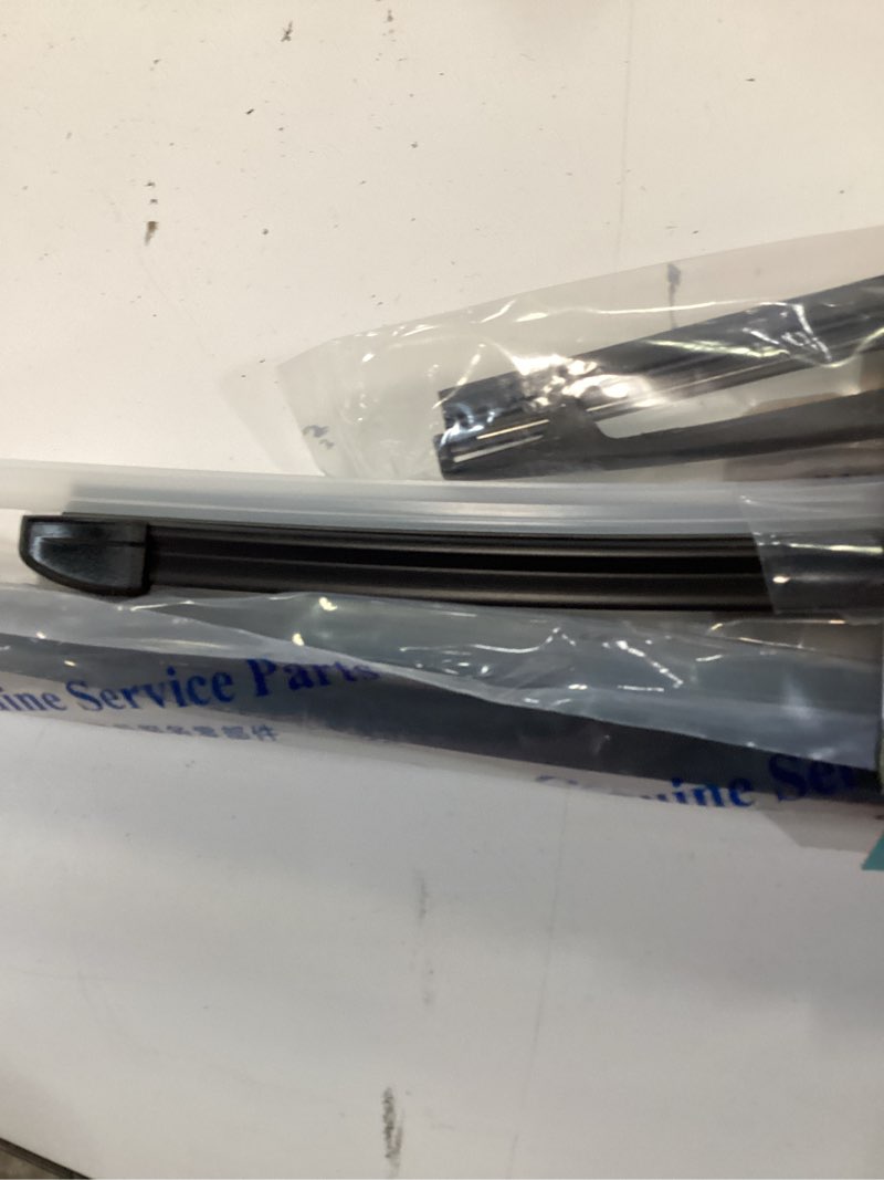 Condition photo showing Good Condition for 3-piece wiper blades for mazda cx-50 2023 2024 2025 2026 replacement for all-season front and rear original equipment windshield wipers set for cx-50 2023-2026