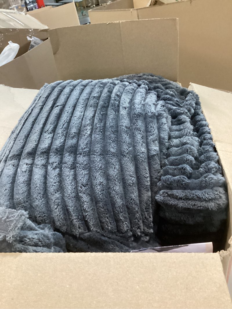 Condition photo showing Good Condition for ENITYA Reading Pillow for Sitting in Bed Adult, XL Back Pillow for Bed Sitting up, Back Support Chair Pillow for Sitting up/Watching TV/Reading/Gaming/Resting/Post Surgery,Dark Grey Dark Grey XL(5'3"-5'11")
