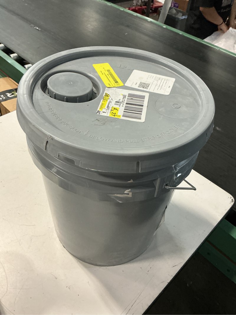Condition photo showing Good Condition for glidden premium 1 gal. ppg1145-2 jack frost satin interior latex paint