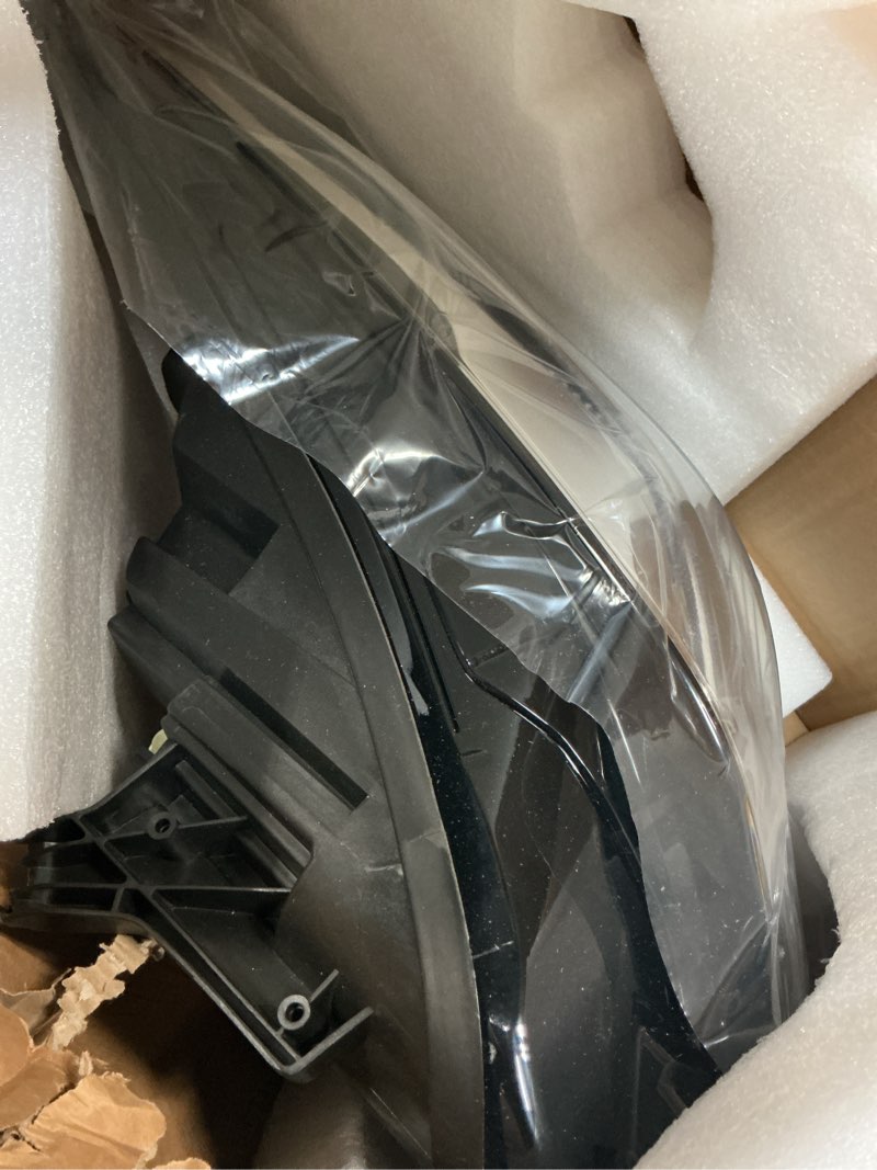 Condition photo showing Good Condition for dna motoring for 17-19 cadillac xt5 driver left lh side factory style projector headlight lamp replacement