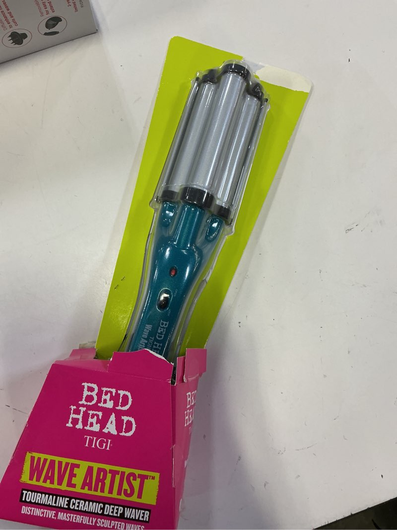 Condition photo showing Good Condition for bed head wave artist tourmaline ceramic deep waver in blue