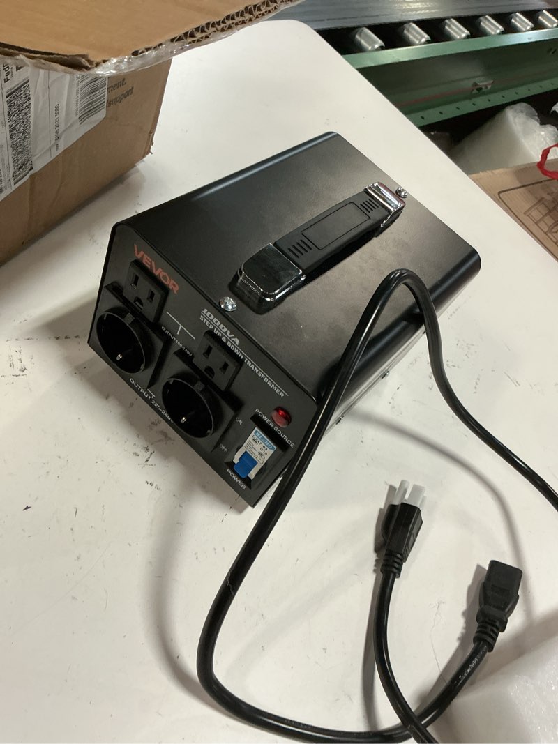 Condition photo showing Good Condition for vevor voltage converter transformer, 1000w, heavy duty step up/down power transformer, convert from 110v to 220v and 220v to 110v, with us outlet, eu outlet, power cord, circuit breaker protection
