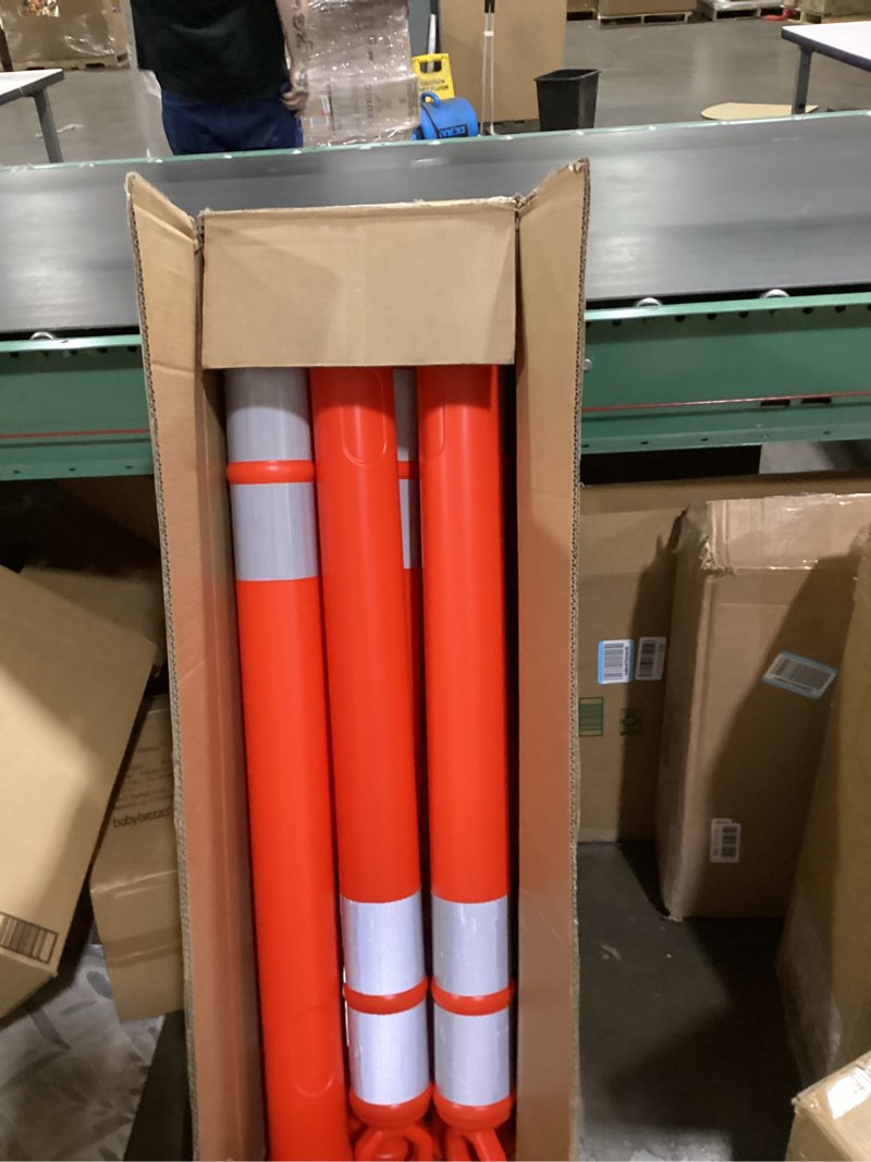 Condition photo showing New/Like New for RoadHero 42 Inch Delineator Post with Base, Portable Orange Traffic Delineator Posts Cones with Reflective Collars for Parking Lots, Road Safety, Construction Events (6 Pack)