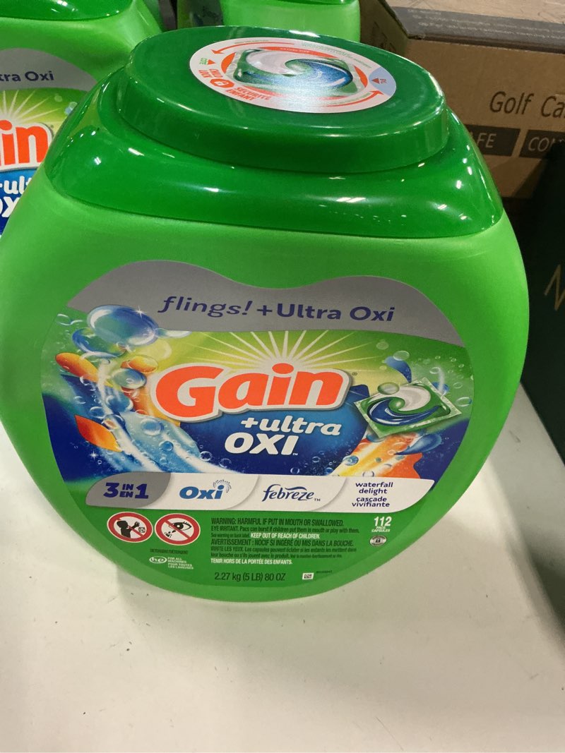 Condition photo showing New/Like New for Gain Flings Ultra Oxi Laundry Detergent Pacs, 112 Count, Waterfall Delight Scent, with Odor Defense, concentrated laundry soap pacs Waterfall Delight 112 Count (Pack of 1)