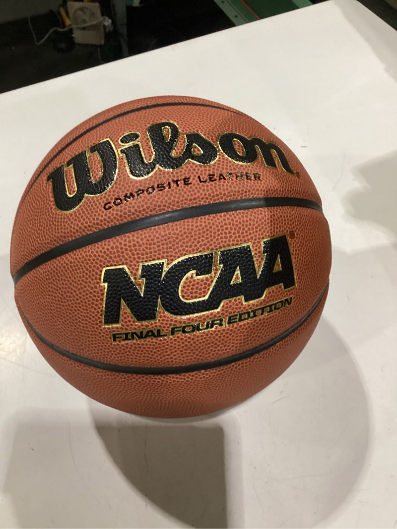 Condition photo showing New/Like New for wilson ncaa final four basketball size 7 - 29.5"