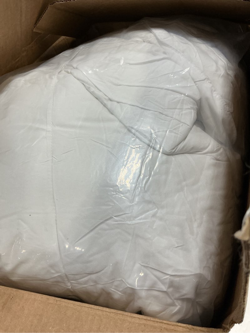 Condition photo showing As Is for EASELAND Oversized Queen Down Alternative Comforter - Quilted Duvet Insert for All Seasons, Soft Lightweight with Corner Tabs, Summer Winter Warm Bedding, White 98×98 Inches Oversized Queen White
