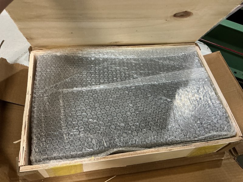 Condition photo showing Good Condition for Dasqua 8500-4025 400 X 250 X 60 mm Grade A Granite Surface Plate 400 x 250 x 60mm, 41 lbs. Weight Grade: A