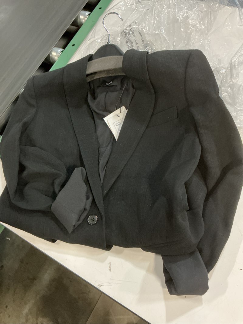 Condition photo showing Good Condition for theory black admiral stripe 