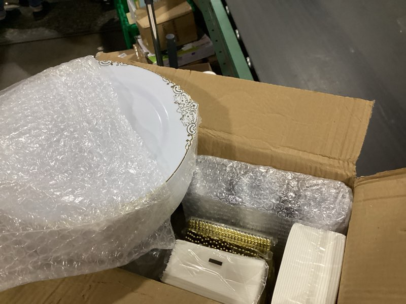 Condition photo showing New/Like New for 350pcs blue plastic plates, elegant disposable dinnerware set, 125 pieces, white and gold, plates, cups, cutlery and napkins (blue, 50 guests) blue 50 guests