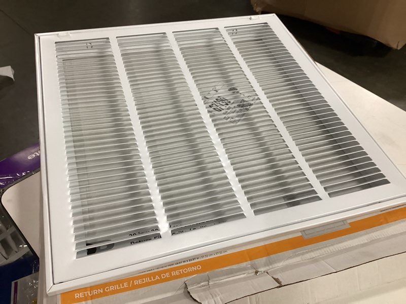 Condition photo showing Good Condition for reliabilt 20-in x 20-in steel white sidewall/ceiling filter grille