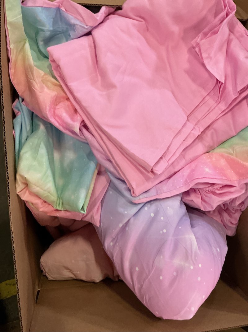Condition photo showing Good Condition for jqinhome glitter bedding set twin size,6 piece bed in a bag 3d colorful rainbow galaxy comforter set for girls kids-all season microfiber tie-dye bedding sets(rainbow)