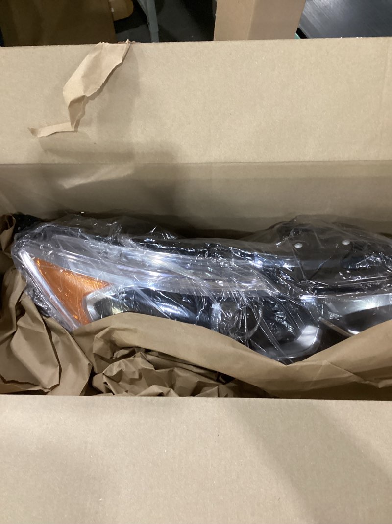 Condition photo showing New/Like New for TYC Right Headlight Assembly Compatible with 2016-2017 Honda Accord