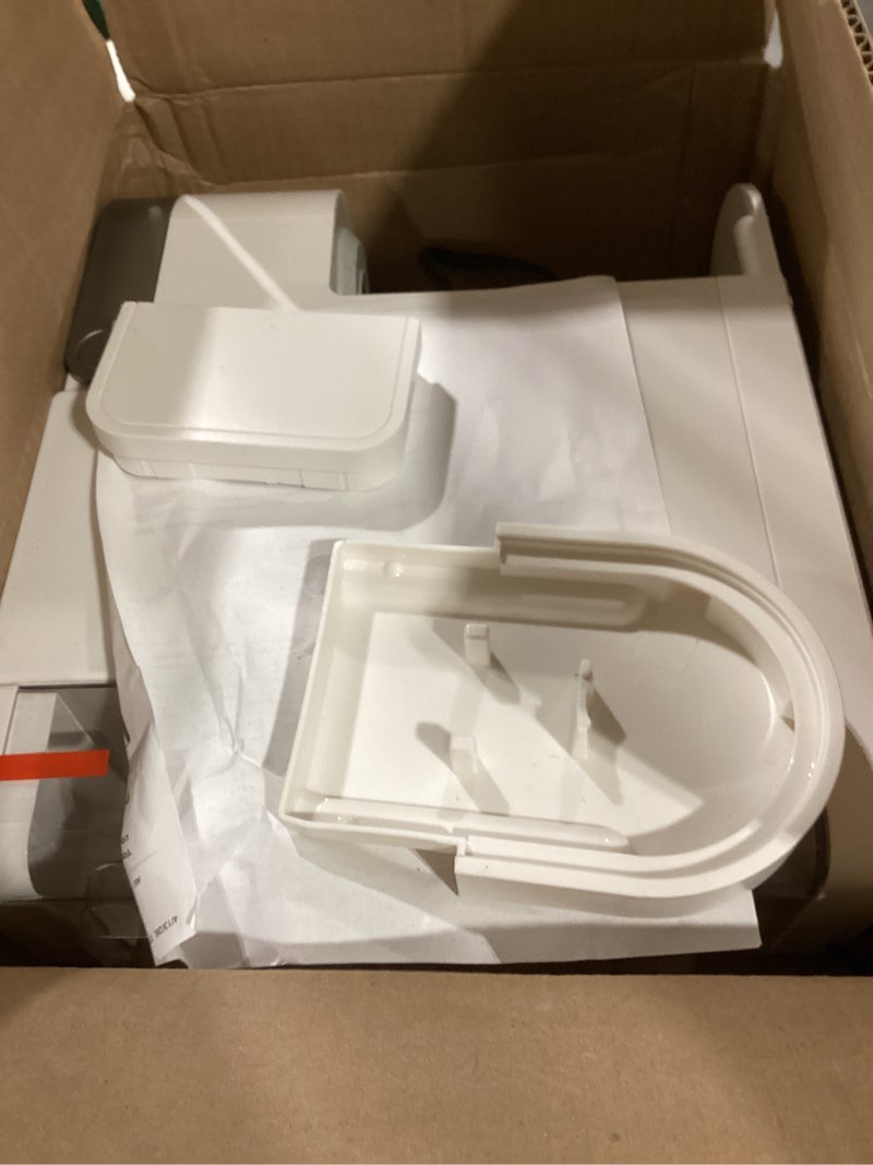 Condition photo showing Good Condition for keurig k-slim single serve k-cup pod coffee maker, multistream technology, 3 brew sizes, slim and sleek design, 46oz removable reservoir, white