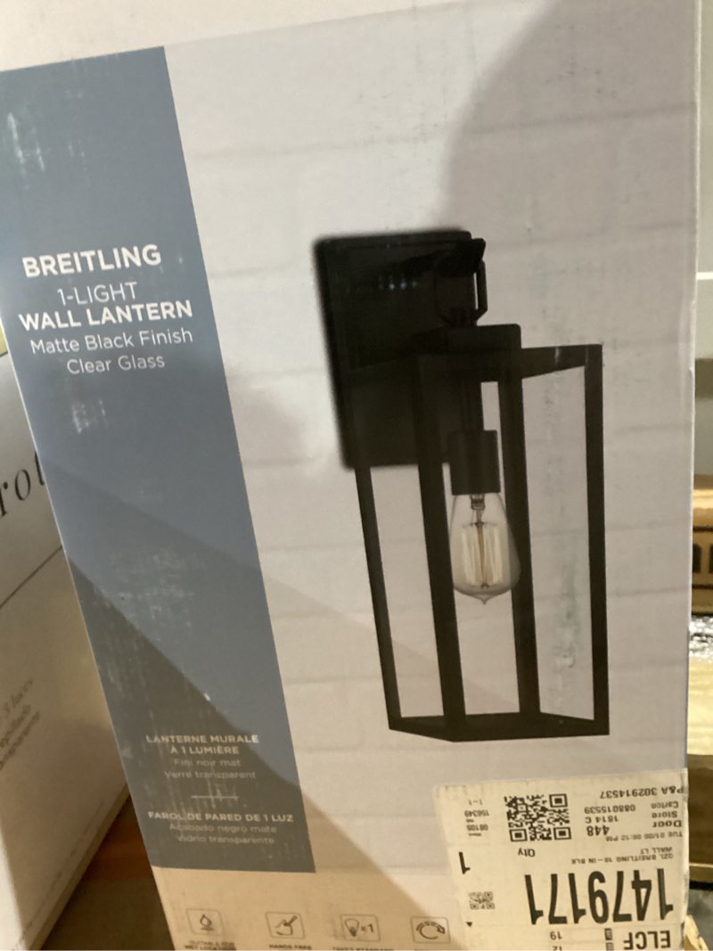 Condition photo showing New/Like New for (similar to )quoizel breitling 18-in h matte black medium base (e-26) outdoor wall light