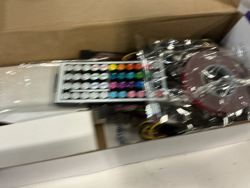 https://lotting-media.assets.bidfta.com/lotting_bc325d42-0aa7-41fe-89df-ea5776a86a69