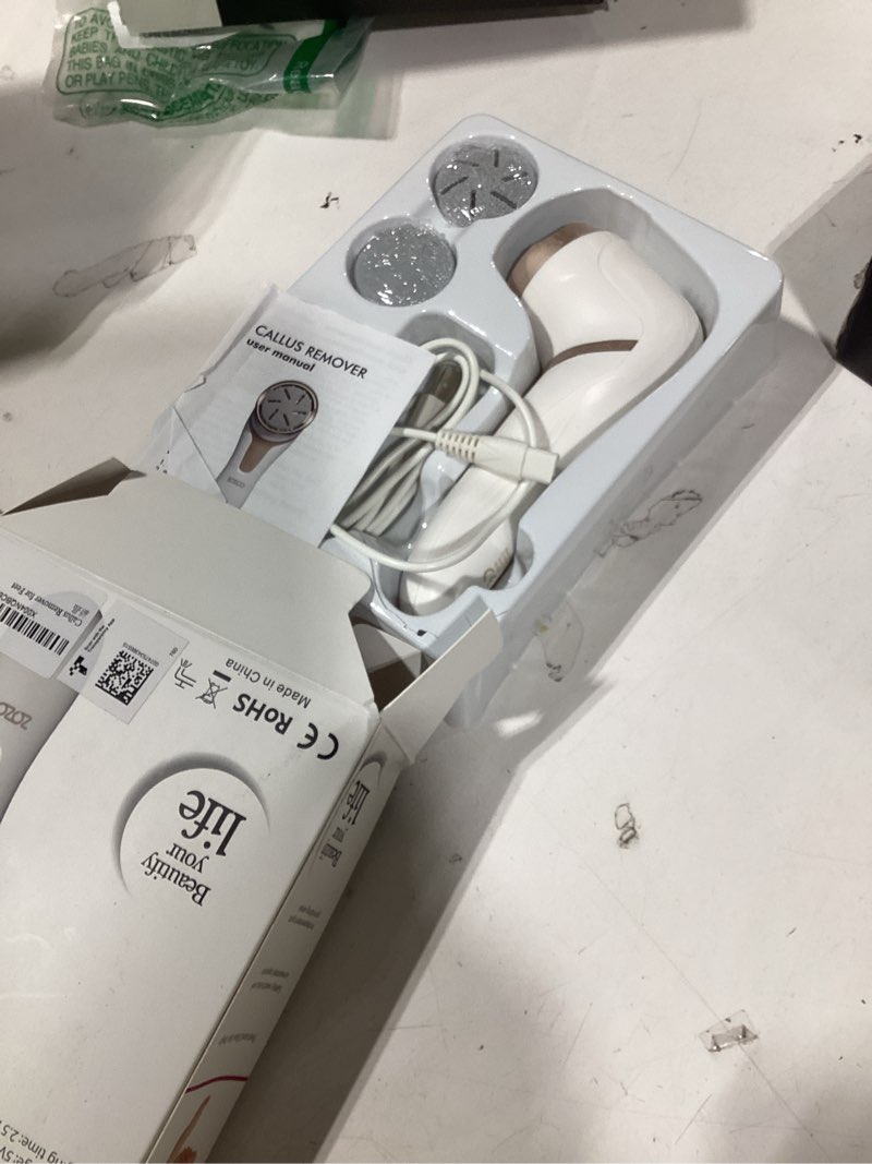 Condition photo showing Good Condition for Similar product Electric Callus Remover with Dander Vacuum for Feet, Portable 36 in 1 Pedicure Kit Foot File Callus Remover, Waterproof Rechargeable Foot File for Foot Care with 3 Heads&LCD Display