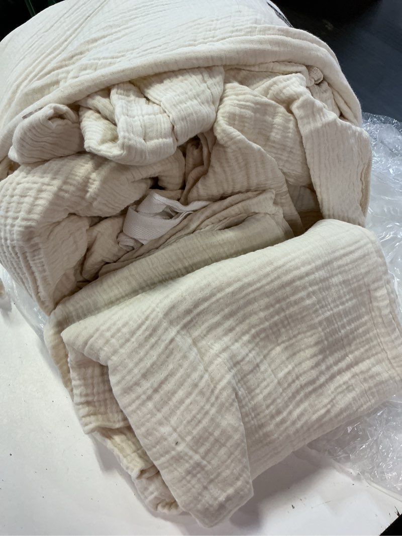 Condition photo showing Good Condition for organic airy gauze duvet cover set color undyed size queen