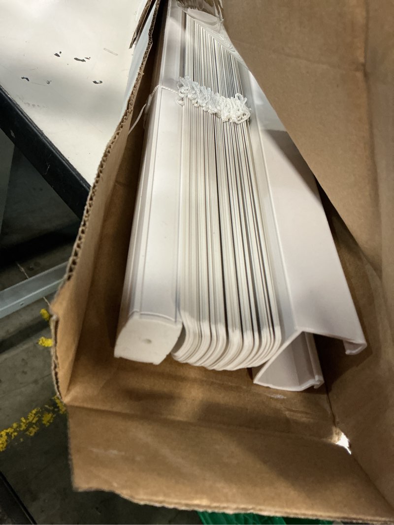 Condition photo showing As Is for mainstays 1\\\\\\\" cordless vinyl light filtering mini blinds, 3-piece, white, 32\\\\\\\" w x 64\\\\\\\" l(variedades)