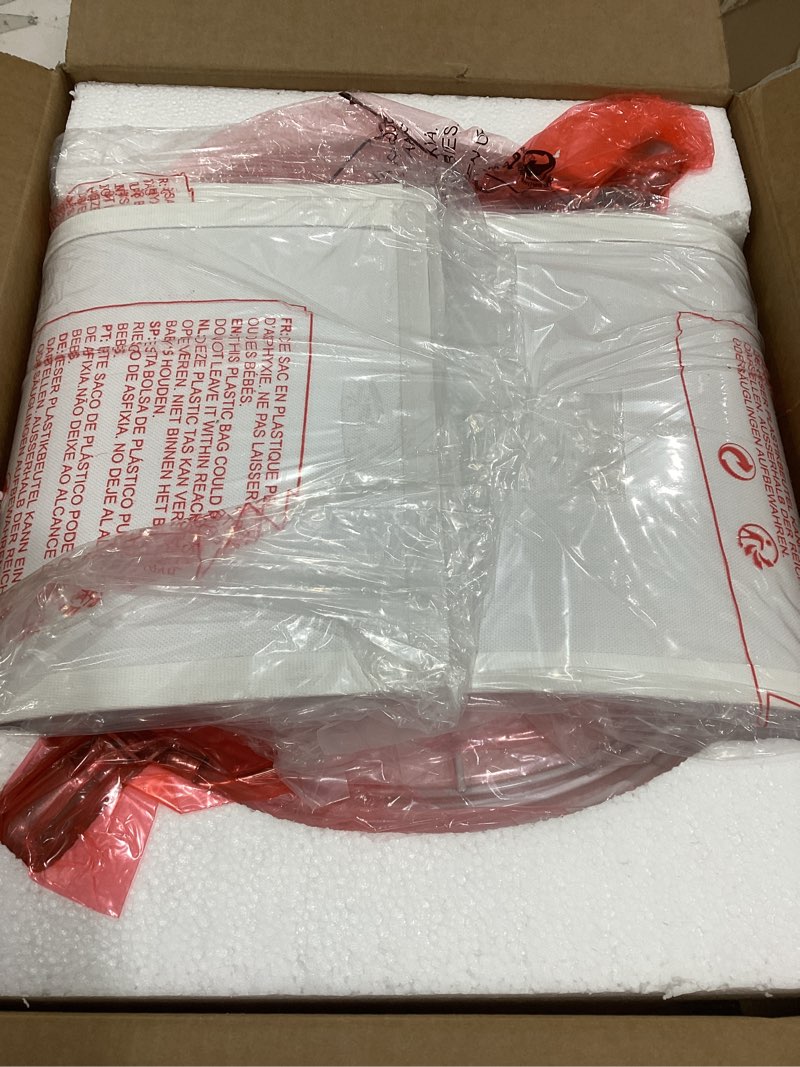 Condition photo showing New/Like New for 24.5" Modern Ceramic Table Lamp Set of 2 for Living Room Blue Desk Lamps for Bedroom Farmhouse Bedside Nightstand Bedside Lamp End Table Lamps Blue