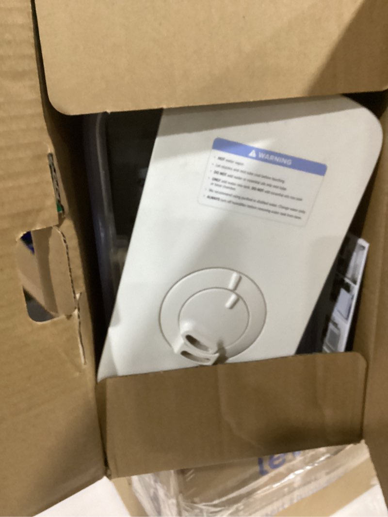 Condition photo showing As Is for levoit smart cool and warm mist humidifier with aromatherapy 4.5l  lv450s white