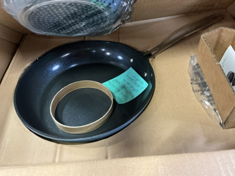 Condition photo showing Good Condition for nuwave 3-piece fry pan set, 8”, 10”, 12” forged lightweight, g10 healthy duralon blue ceramic ultra non-stick, induction-ready & works on all cooktops, ergonomic stay-cool handles 3 pc cozy blue