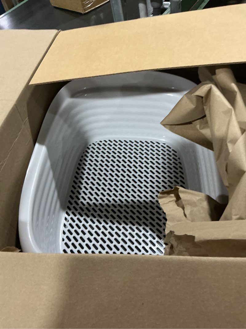 Condition photo showing As Is for arm & hammer large sifting litter box scoop free cat litter tray with microban, made in usa | antimicrobial product protection, ideal for indoor felines, simple lift, shake and pour cleanup, helps keep odors in check sifting sifting