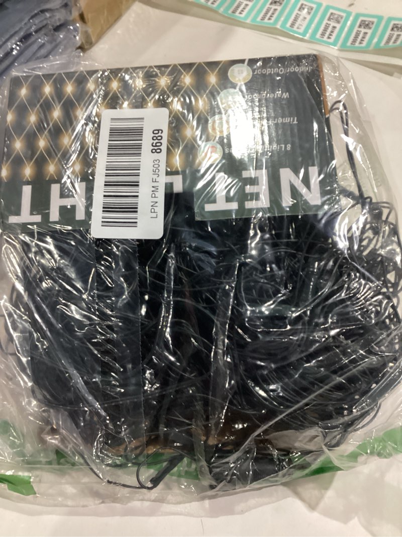 Condition photo showing Good Condition for LitHome 14.8FT x 5FT Led Christmas Net Lights Outdoor, 300 LED Multicolor Christmas Net Lights for Bushes Connectable, 8 Modes Colorful Giant Mesh Light Green Wire for Yard, Garden, Party, Tree Decor Multicolor 300LED / 14.8FT x 5FT