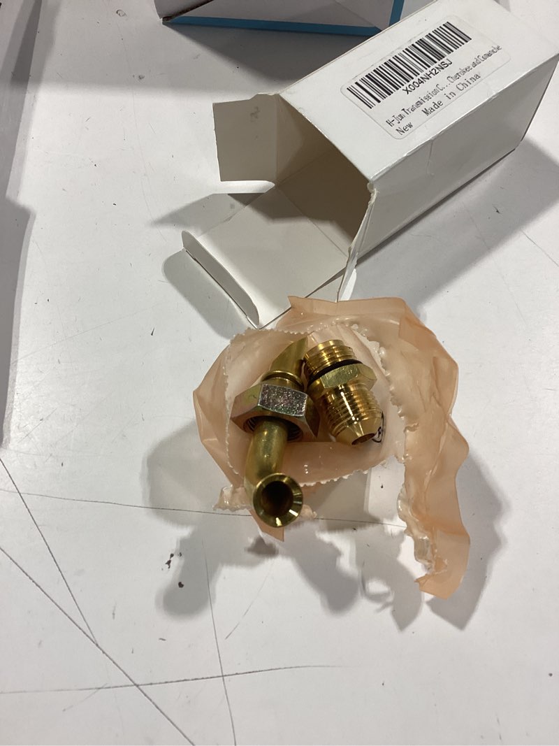 Condition photo showing Good Condition for transmission fluid cooler line connector, oil cooler tube connector compatible with jeep cherokee 1995-2000 2.5l, for jeep cherokee 1991-2001 4.0l, for jeep comanche 1991-1992 4.0l (thread 5/8-18unf)
