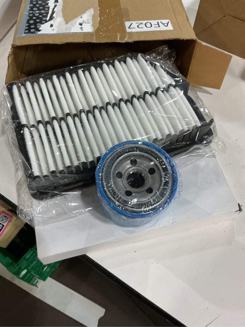 Condition photo showing New/Like New for 28113-3x000 engine air filter & 26300-35505 oil filter & cf10728 cabin air filter fits for 2011-2016 hyundai elantra 2014-2018 kia forte af027