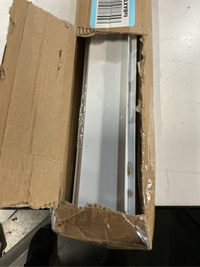 Condition photo showing Good Condition for artgow metal floating frame for 12"x16" canvas oil paintings, diy canvas frame with 1.5" deep, floater frames for prints wall art/portrait/landscape living room bedroom kitchen decor (matte white) white for 12"x16"