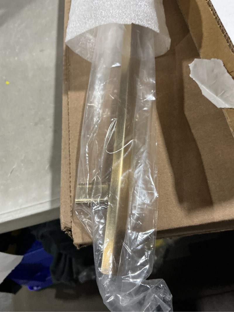 Condition photo showing Good Condition for amerock bp26207cz | cyprus 18 inch (457mm) center-to-center champagne bronze appliance pull | kitchen cabinet hardware | furniture hardware | drawer handle champagne bronze 18 inch (457mm) center-to-center