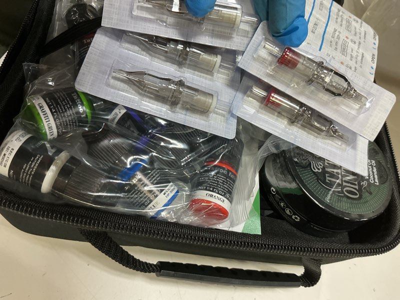 Condition photo showing New/Like New for EZ Tattoo Kit - Tattoo Gun Kit with 6 Strokes 2.5-4.8mm Tattoo Machine Pen, Extra 1600mAh Battery Power Supply, 20Pcs Tattoo Cartridge Needles and 11 Color Inks for Beginners and Artists SoultatsPro Kit