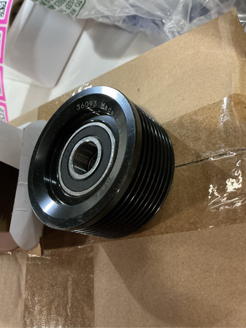 Condition photo showing New/Like New for gates 36093 drivealign belt drive idler/tensioner pulley