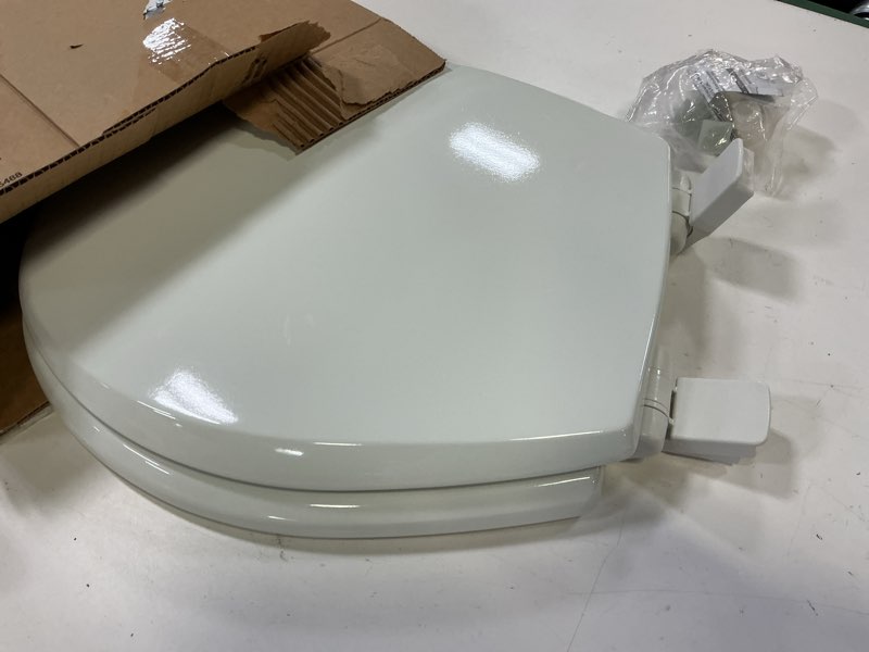 Condition photo showing Good Condition for mayfair cassel slow close toilet seat, easy clean, non slip premium wood seat, easy install, made in usa, round, white round 1 - toilet seat