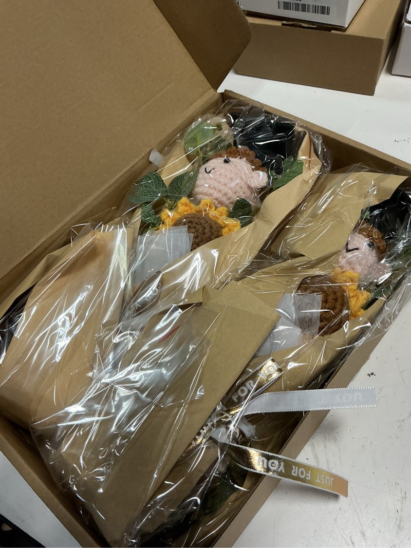 Condition photo showing Good Condition for yinder 4 set graduation gifts crochet flower bouquet handmade knitted sunflower bouquet 2026 grad gift for her or him middle high school college friends(boys style)