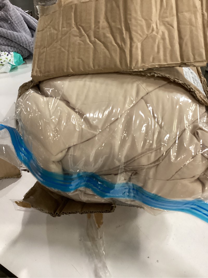 Condition photo showing As Is for COHOME Oversized King 2100 Series Comforter Down Alternative Quilted Duvet Insert with Corner Tabs All-Season - Luxury Hotel Comforter - Reversible - Machine Washable - Beige