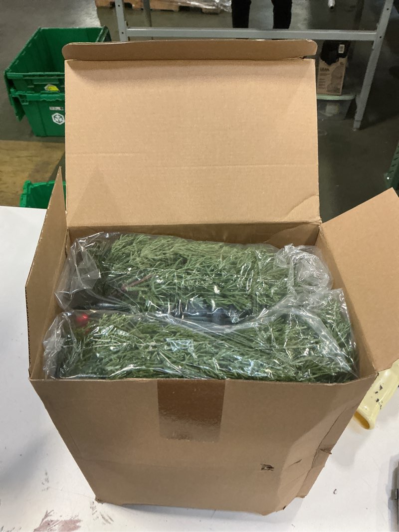 Condition photo showing New/Like New for 2 Pcs 6.2ft Prelit Realistic Christmas Cedar Garland with Star Lights Artificial Cypress Garland Battery Operated with Timer for Table Mantle Christmas Decor(Blue)