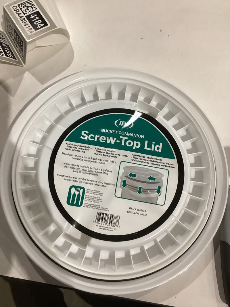 Condition photo showing New/Like New for encore plastics gamma seal paint pail top lid