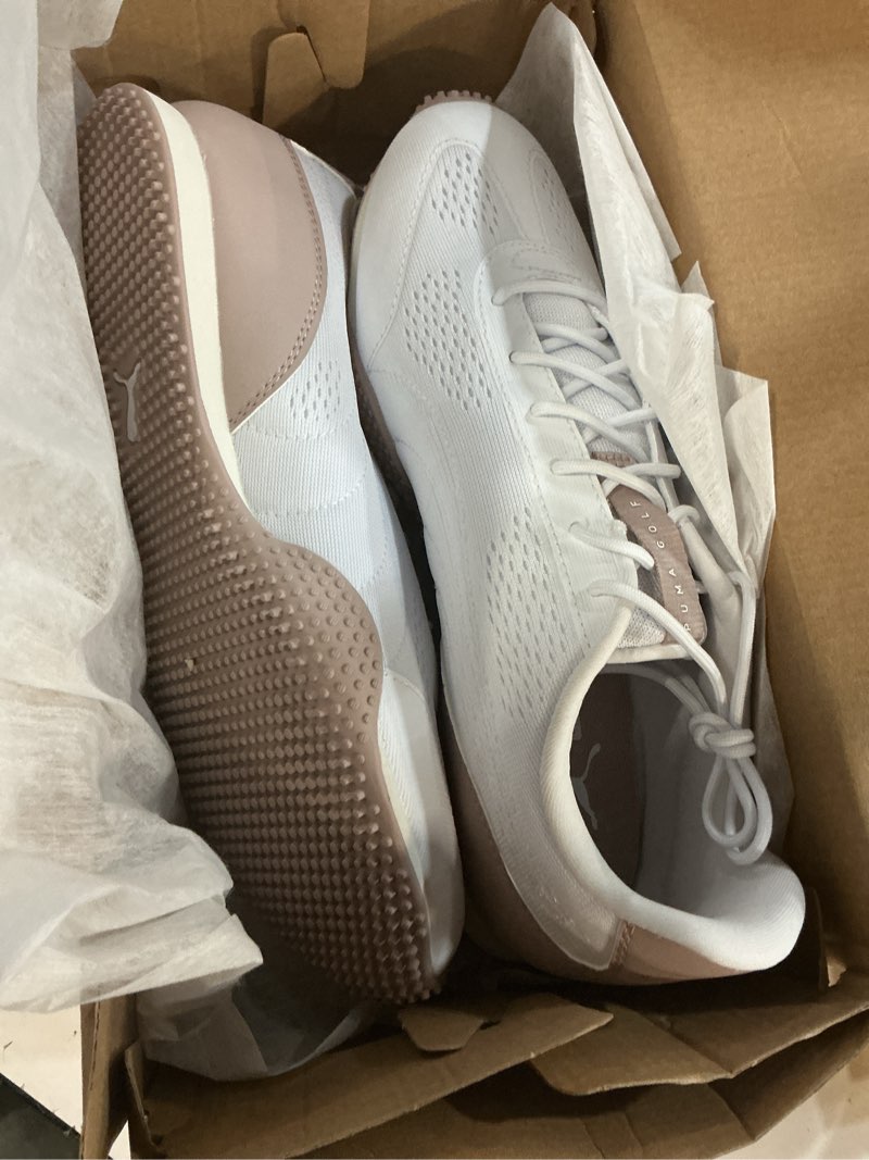 Condition photo showing New/Like New for puma women's monolite 2 8.5 puma white-rose latte