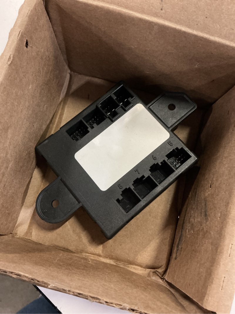 Condition photo showing Good Condition for bruce & shark 05026861ac front left driver door module for dodge for chrysler for jeep for ram 2008-2018, fits grand caravan, journey, town & country, liberty, nitro, need programming