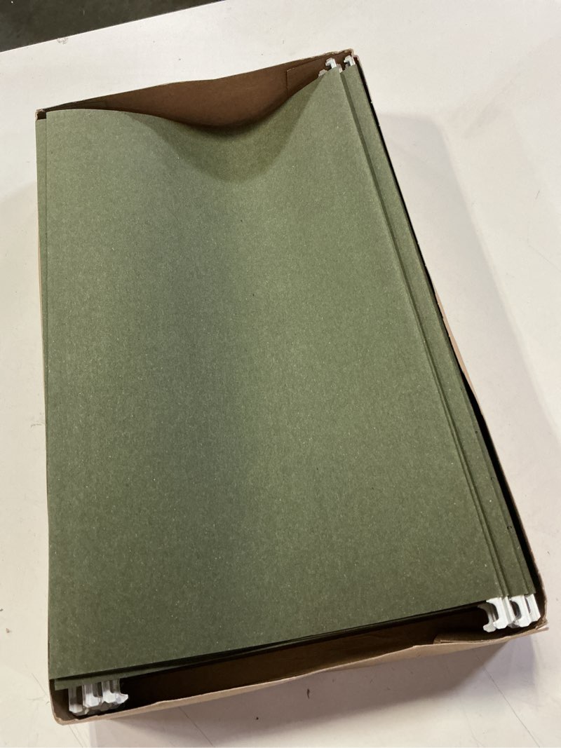 Condition photo showing Good Condition for pendaflex recycled hanging folders, legal size, standard green, 1/5 cut, 25/bx (81622)
