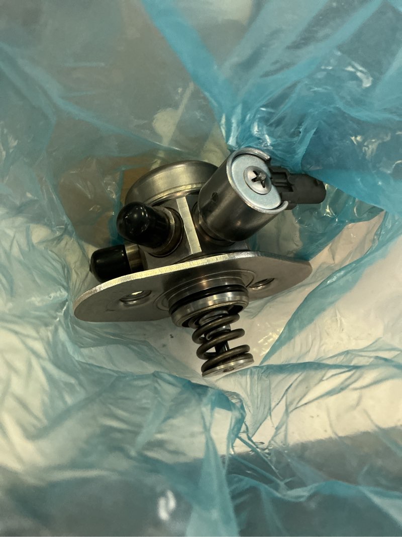 Condition photo showing New/Like New for philtop high pressure fuel pump fits for bmw 328i/528i/528i/z4 xdrive 2012-2014, x3/328i xdrive/x1/320i/320i xdrive 2013 2014, 428i/428i xdrive/228i 2014, l4 2.0t, hm10017
