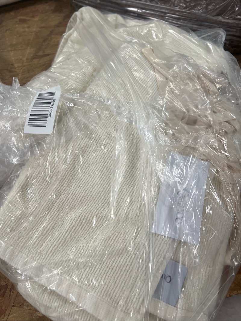Condition photo showing Good Condition for ribbed quick dry bath towel (set of 2), one size, ivory