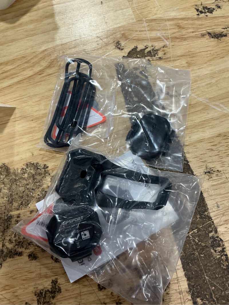 Condition photo showing New/Like New for igpsport speed/cadence sensor, wireless waterproof speed/cadence monitor dual module sensor ipx7 with ble5.0/ant+ and 300h battery life (cad70+spd70)